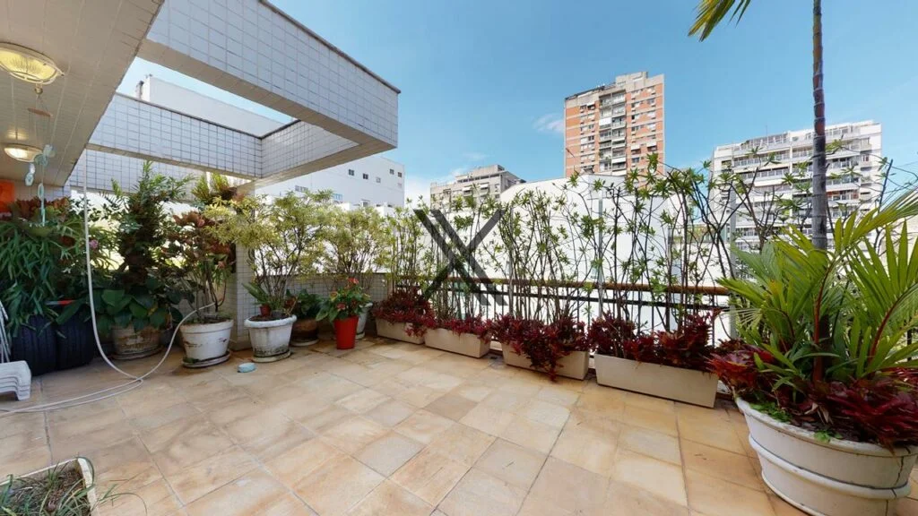 Extraordinary 4 Bedrooms Penthouse Leblon rio de janeiro brazil 7
