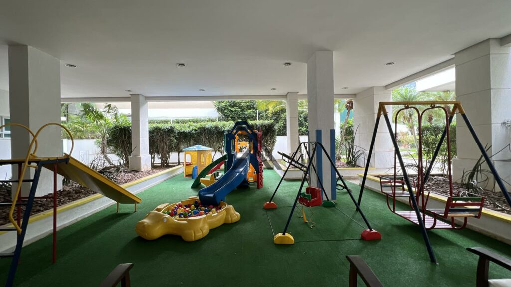 4-bedrooms-apartment-golf-village-sao-conrado-rio-de-janeiro-brazil-43
