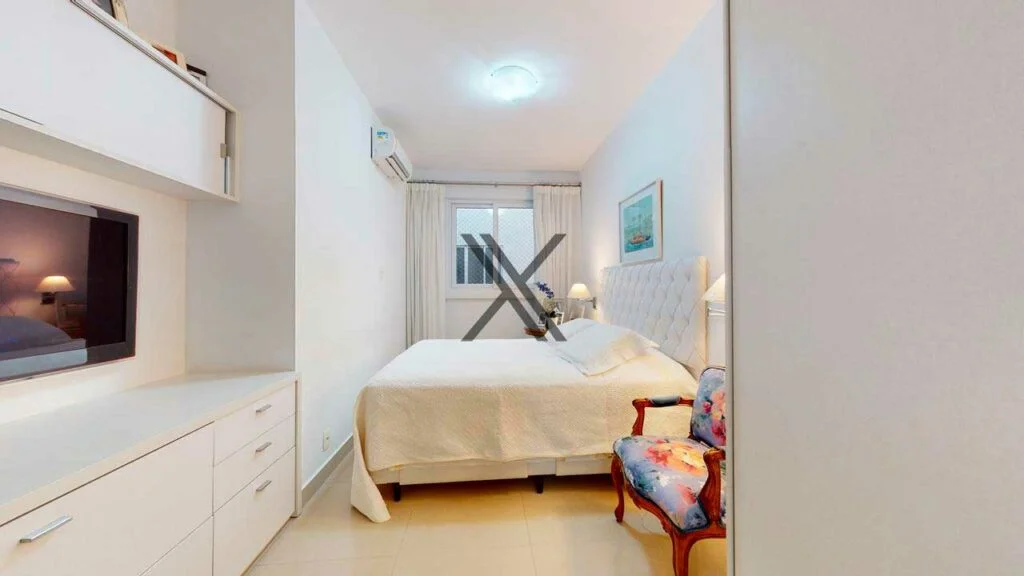 3 Bedrooms Beach Block Apartment Ipanema Rio de Janeiro Brazil 10