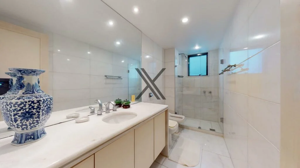 Ocean Front Apartment in São Conrado Rio de Janeiro Brazil 17