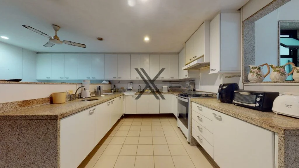 Ocean Front Apartment in São Conrado Rio de Janeiro Brazil 29