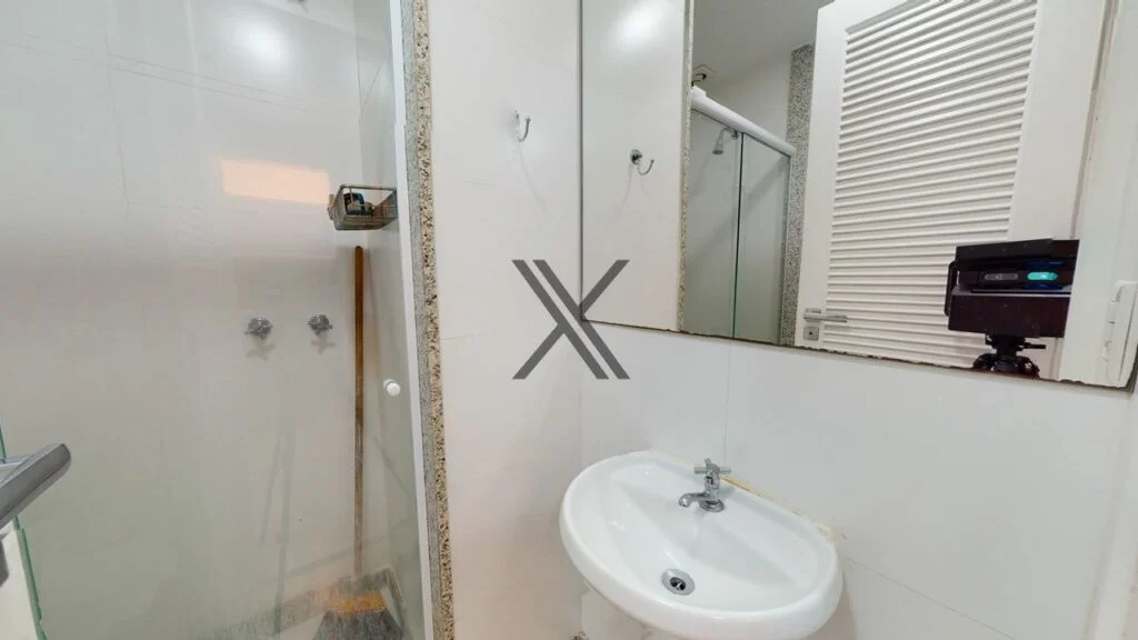 ovated 4 Bedrooms Sea View São Conrado 27