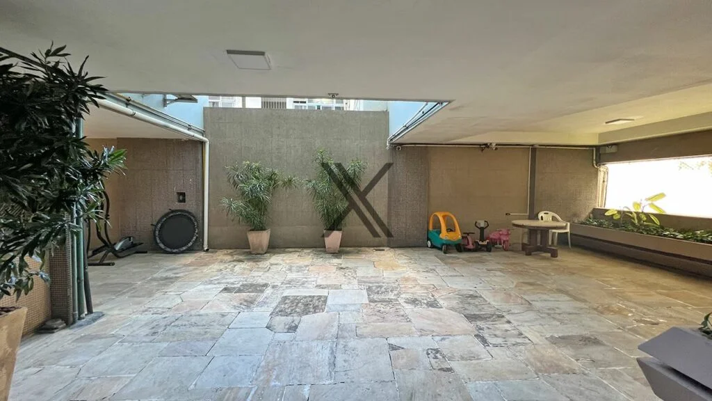 Renovated 4 Bedrooms Leblon Rio de Janeiro Brazil 25