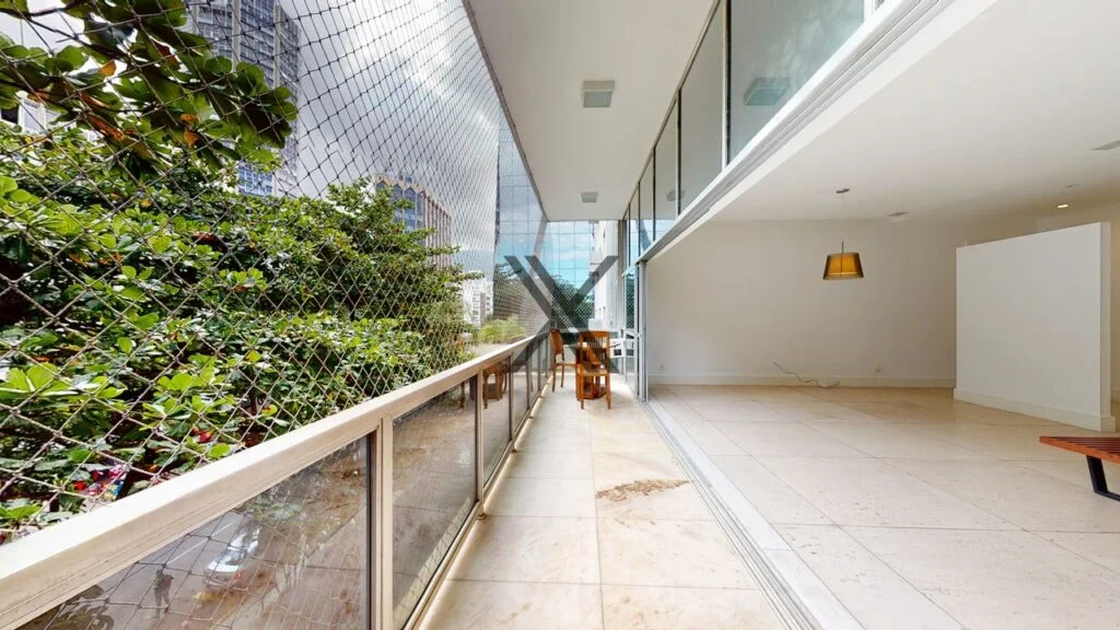 Renovated 4 Bedrooms Leblon Rio de Janeiro Brazil 5