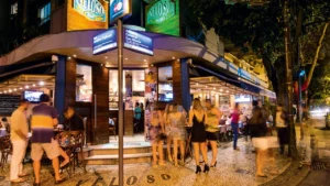 Bar Veloso Leblon – Fun by the sea in Rio