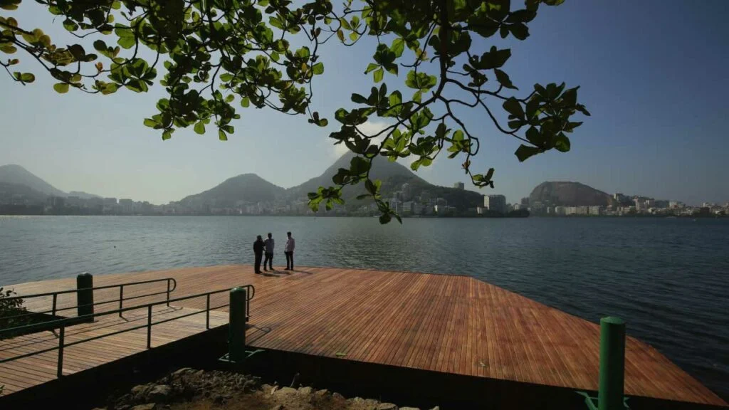 Rodrigo de Freitas Lagoon Deck Rio de Janeiro