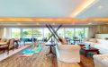 Ocean Front Apartment in Leblon