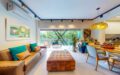 Renovated Single-Level 3-Bedroom Apartment in Lagoa with 1 En-Suite