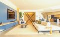 Luxurious Linear Residence in Ipanema | 4 En-Suites, 3,175 Sq Ft